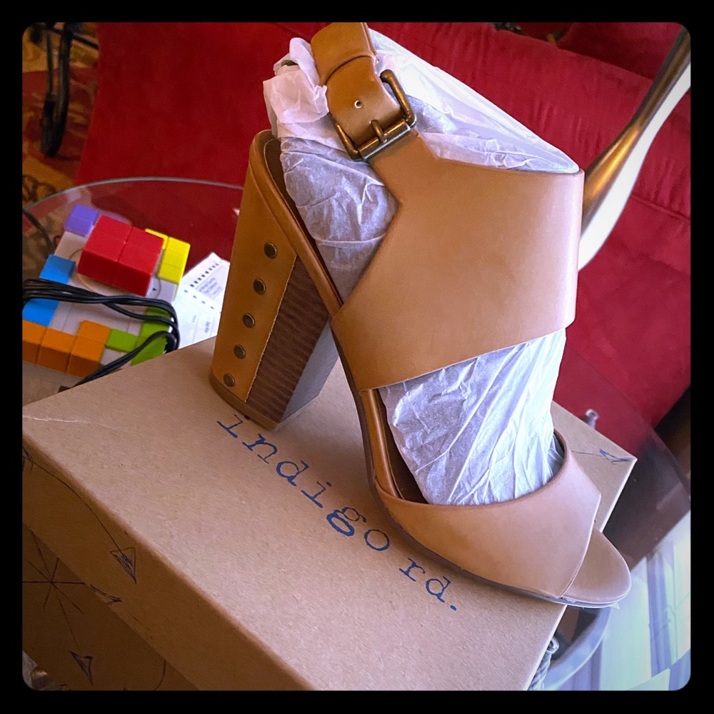 Indigo Rd. New with box